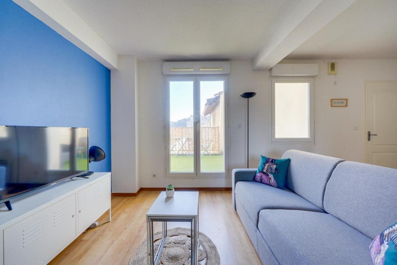 Apt De 30 M2 - 5 Min De Bordeaux - Terrasse - Parking Cenon Bagian luar foto